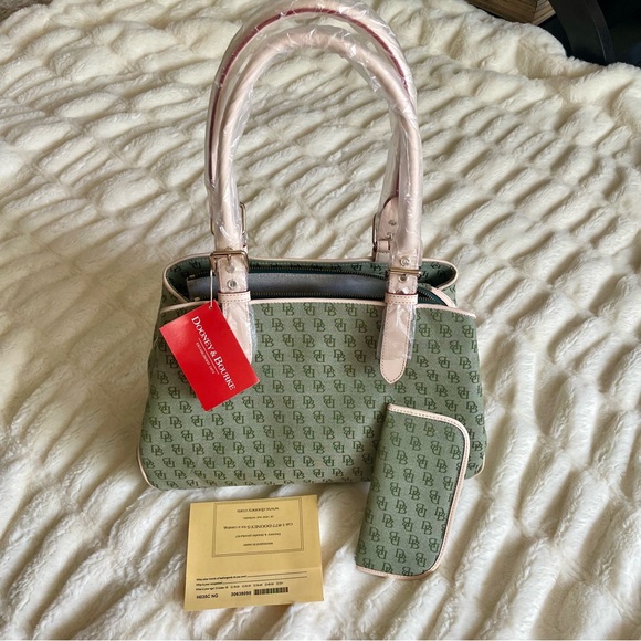 New Dooney & Bourke Signature Monogram Logo Buckle Satchel- Green - Picture 3 of 12